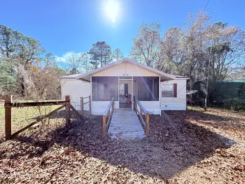 4121 Sunnyside Dr, Middleburg, FL 32068