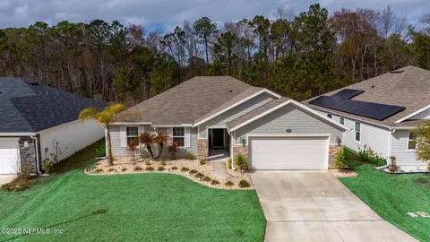 12918 Logans Walk Ln, Jacksonville, FL 32218