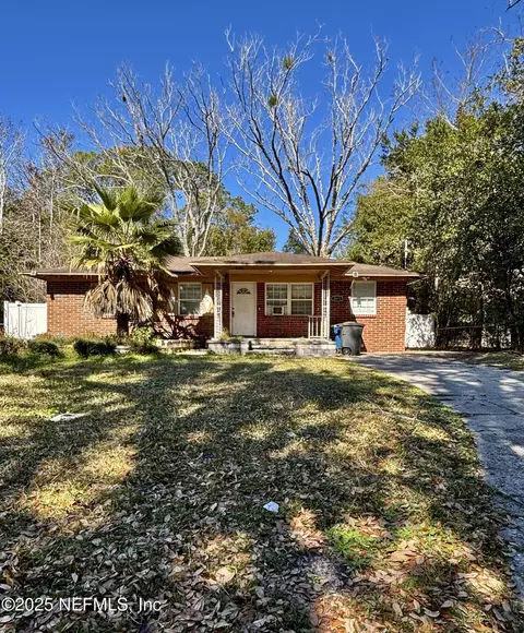 2611 Sunny Acres Dr N, Jacksonville, FL 32209
