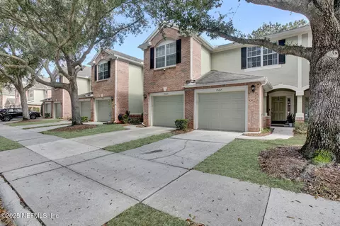 7567 Scarlet Ibis Ln, Jacksonville, FL 32256