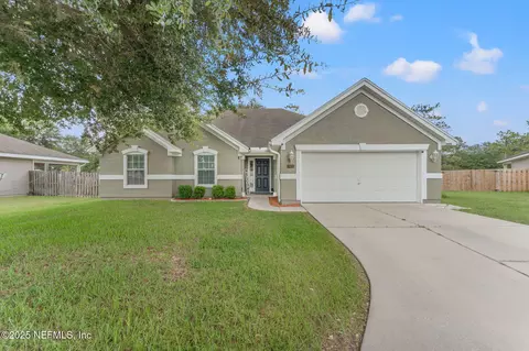 5452 Huckleberry Ct, Macclenny, FL 32063