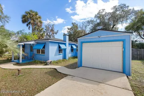 207 Ferris St, Green Cove Springs, FL 32043