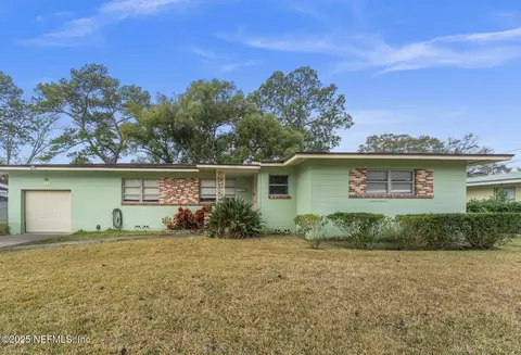 612 Antigua Rd, Jacksonville, FL 32216