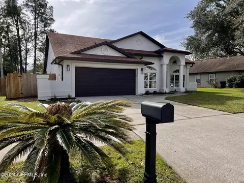2106 Hovington Cir W, Jacksonville, FL 32246