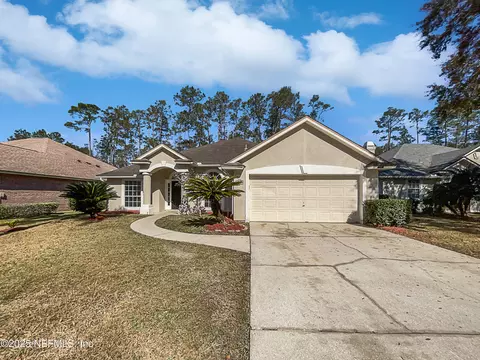 1864 Inlet Cove Ct, Fleming Island, FL 32003