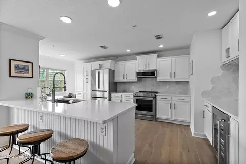 102 Laguna Villas Blvd #H33, Jacksonville Beach, FL 32250