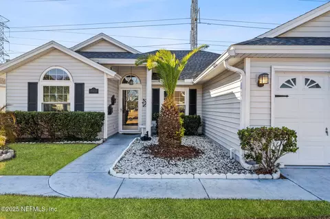 832 W Bucks Harbor Dr, Jacksonville, FL 32225