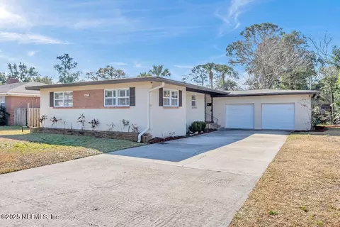 6014 Wateredge Dr S, Jacksonville, FL 32211
