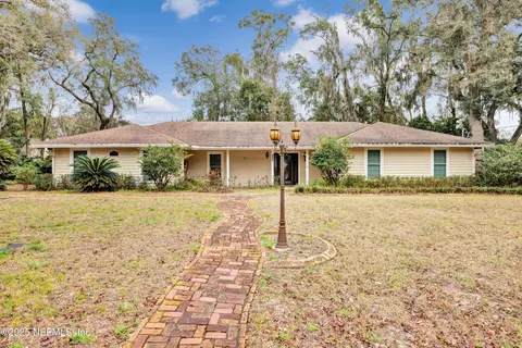 2243 Furma St, Orange Park, FL 32073