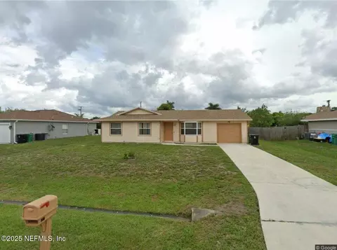 772 NW Riverside Dr NW, Port Saint Lucie, FL 34983