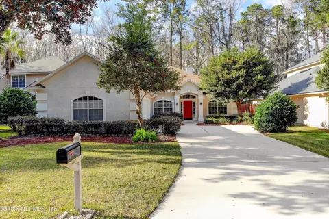 440 N Buck Board Dr, Saint Johns, FL 32259