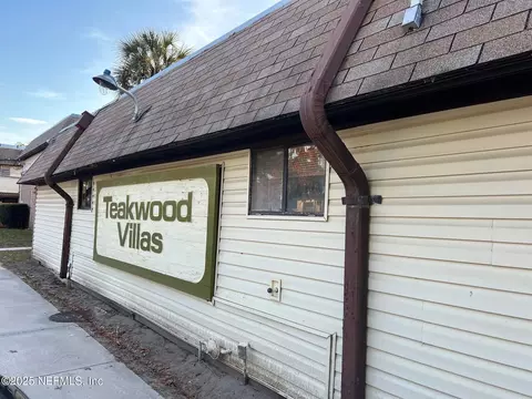 1200 Bretta St #2, Jacksonville, FL 32211
