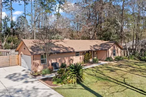 4987 Verdis St, Jacksonville, FL 32258