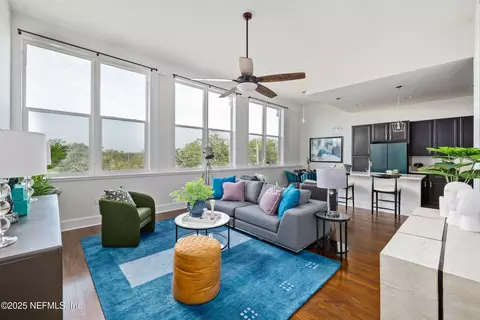 2525 College St #1307, Jacksonville, FL 32204