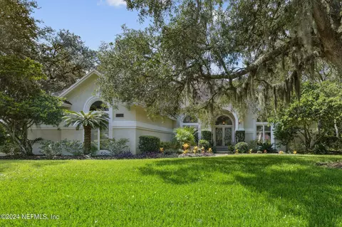 12640 Mission Hills Cir S, Jacksonville, FL 32225