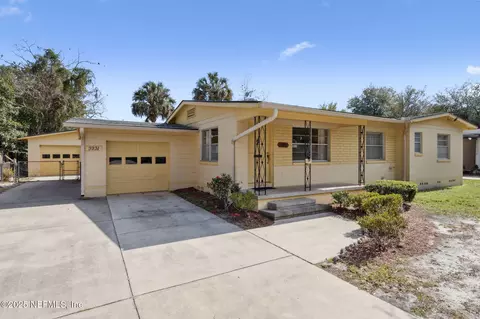 3931 Tyndale Dr, Jacksonville, FL 32210