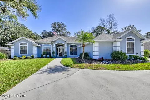 4555 Beacon Dr W, Jacksonville, FL 32225