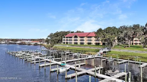 99 Broad River Pl #2201, Welaka, FL 32193