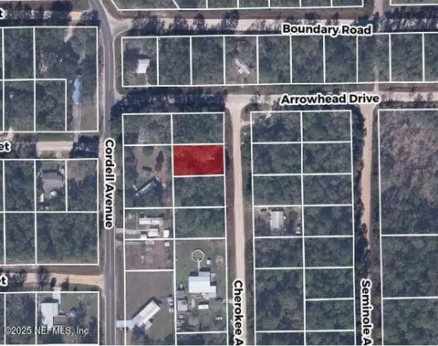 127 Cherokee Ave, Interlachen, FL 32148 photo 10