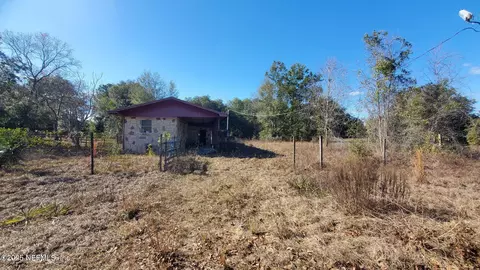 219 Anthony Ave, Interlachen, FL 32148 photo 4