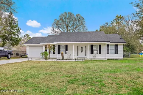 541 E Stansell Ave, Macclenny, FL 32063