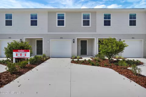 10132 Treasure Oaks Ct, Jacksonville, FL 32221