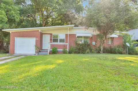 5645 Minosa Cir E, Jacksonville, FL 32209