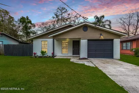 4730 Barnes Rd S, Jacksonville, FL 32207