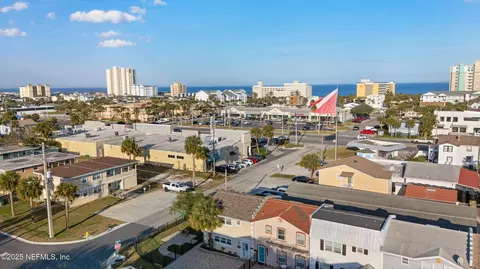1419 4th St N, Jacksonville Beach, FL 32250