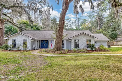 1118 Executive Cove Dr, Saint Johns, FL 32259