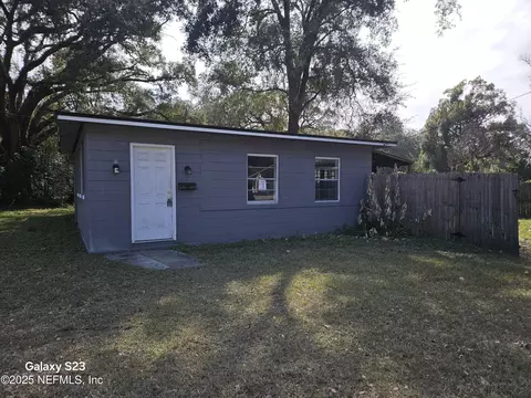 3830 Spring Park Rd, Jacksonville, FL 32207