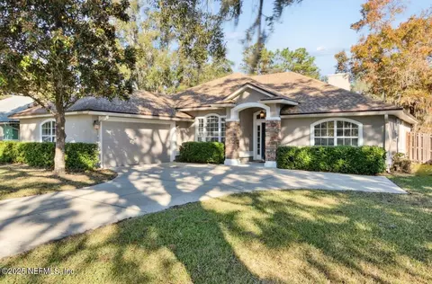 87555 Creekside Dr, Yulee, FL 32097