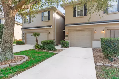 3721 Creswick Cir #B, Orange Park, FL 32065