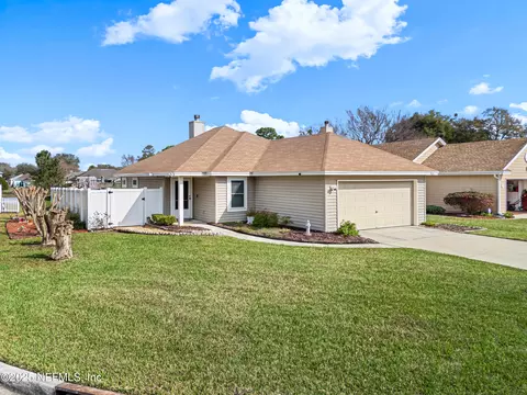 9121 Mountaintop Ct, Jacksonville, FL 32225