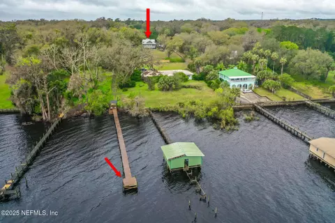 301 S Prospect St, Crescent City, FL 32112