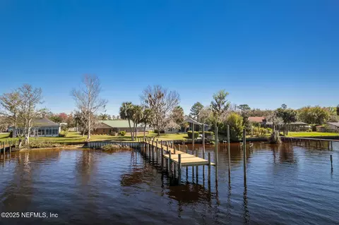 131 Palm Trl, East Palatka, FL 32131