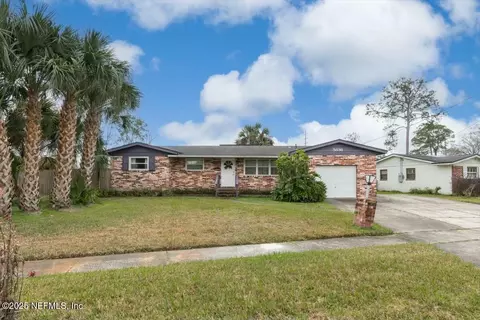 5636 Sheri Ln, Jacksonville, FL 32207