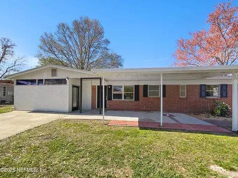 4108 Sharbeth Dr E, Jacksonville, FL 32210