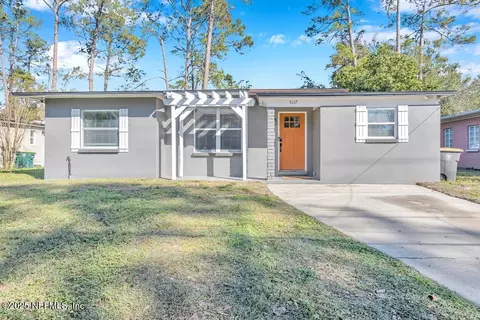 5117 Shirley Ave, Jacksonville, FL 32210