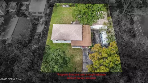 517 S 7th St, Fernandina Beach, FL 32034