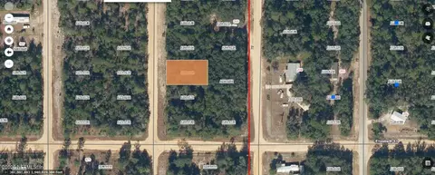 000 Evans Ave, Interlachen, FL 32148