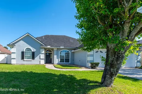 2924 Cranes Landing Ct, Orange Park, FL 32073