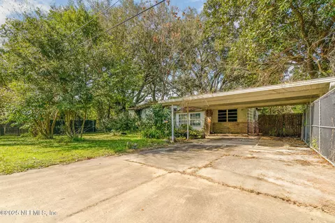 8248 Monmouth Way, Jacksonville, FL 32208