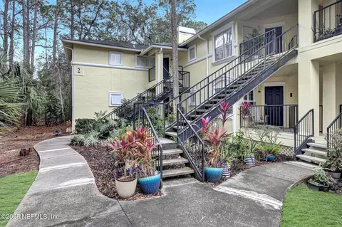 1800 The Greens Way #203, Jacksonville Beach, FL 32250