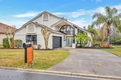 2191 Birch Bark Dr, Jacksonville, FL 32246