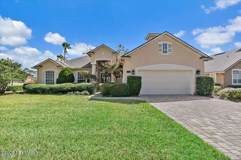 449 Blagdon Ct, Jacksonville, FL 32225