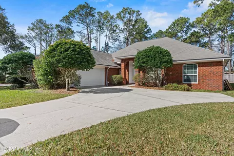 2198 Osprey Point Dr, Jacksonville, FL 32224