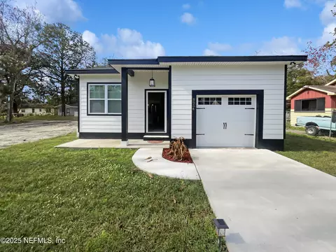 8954 5th Ave, Jacksonville, FL 32208