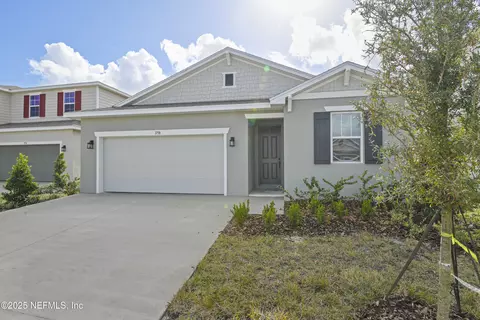 1738 Carnelian St, Deland, FL 32720