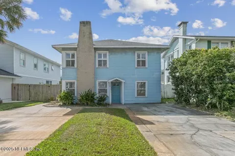 215 Myrtle St, Neptune Beach, FL 32266